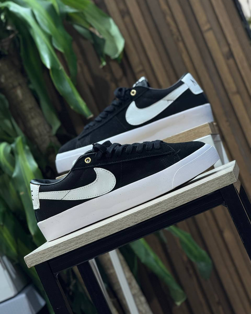Nike Blazer Low Black / White