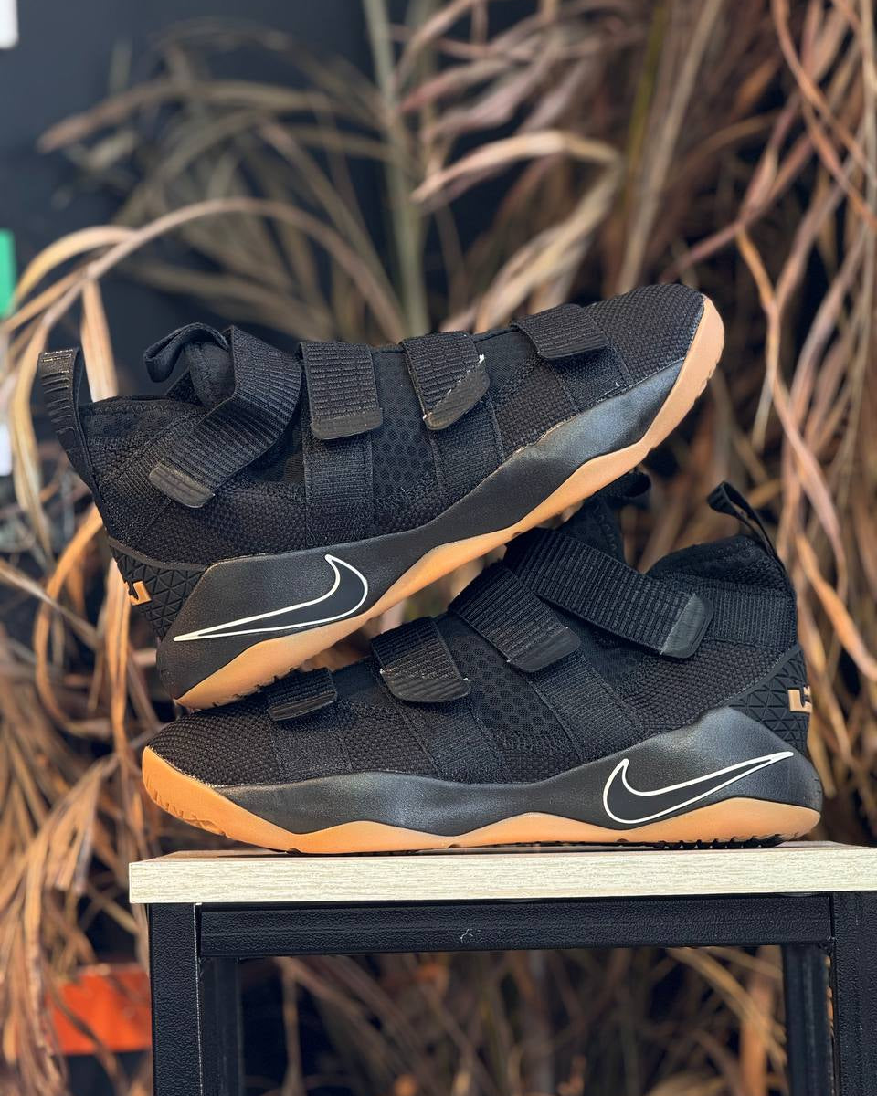 Nike LeBron Soldier 12 – Black/Gum