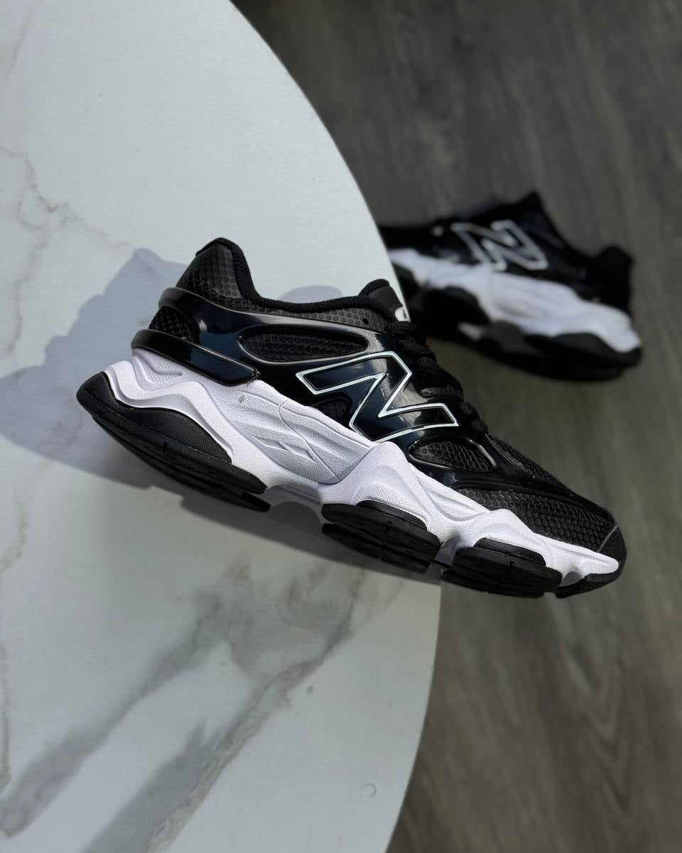 New Balance 9060 Black/White