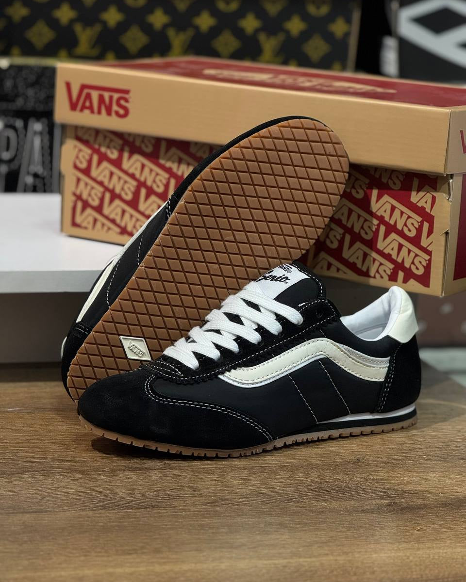 Vans Sério Retro Black/White