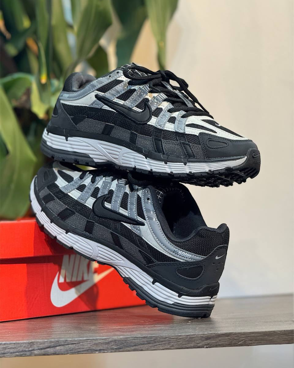 Nike Zoom Vomero 5 Black/Grey