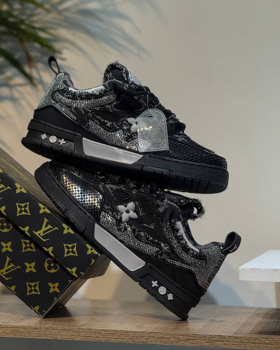 Louis Vuitton Trainer Low — Black Monogram Distressed Edition