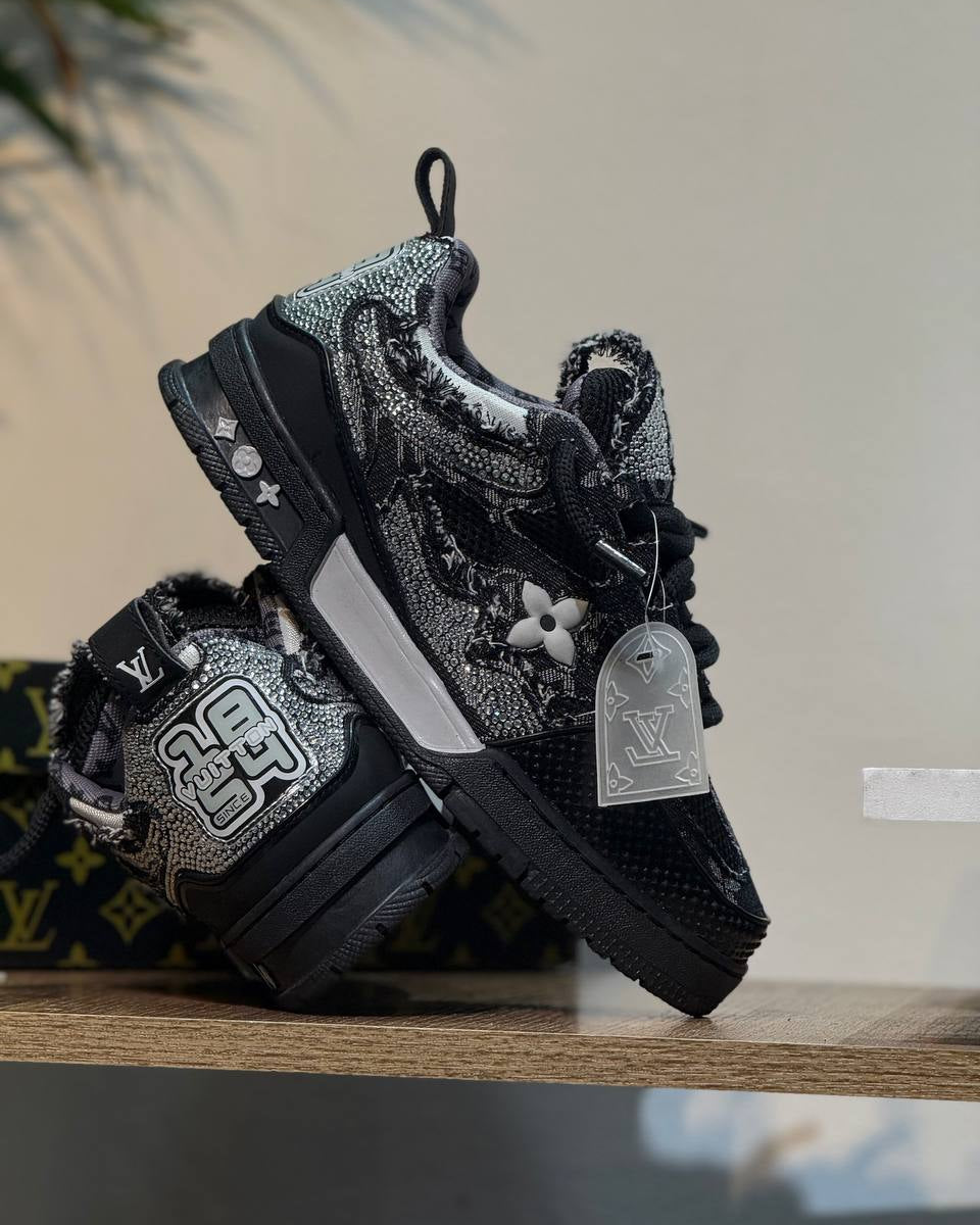 Louis Vuitton Trainer Low — Black Monogram Distressed Edition