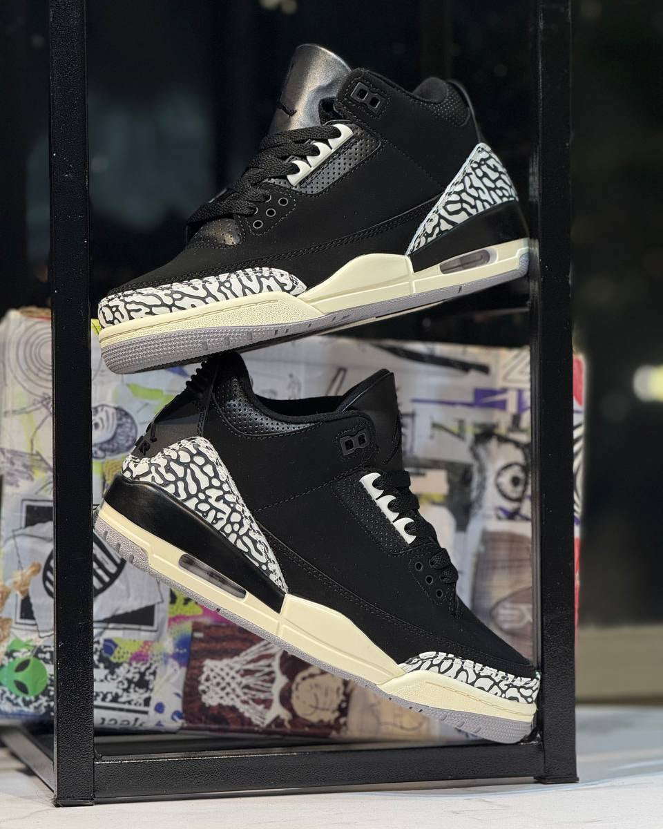Air Jordan 3 Black Cement (Edición Blackout