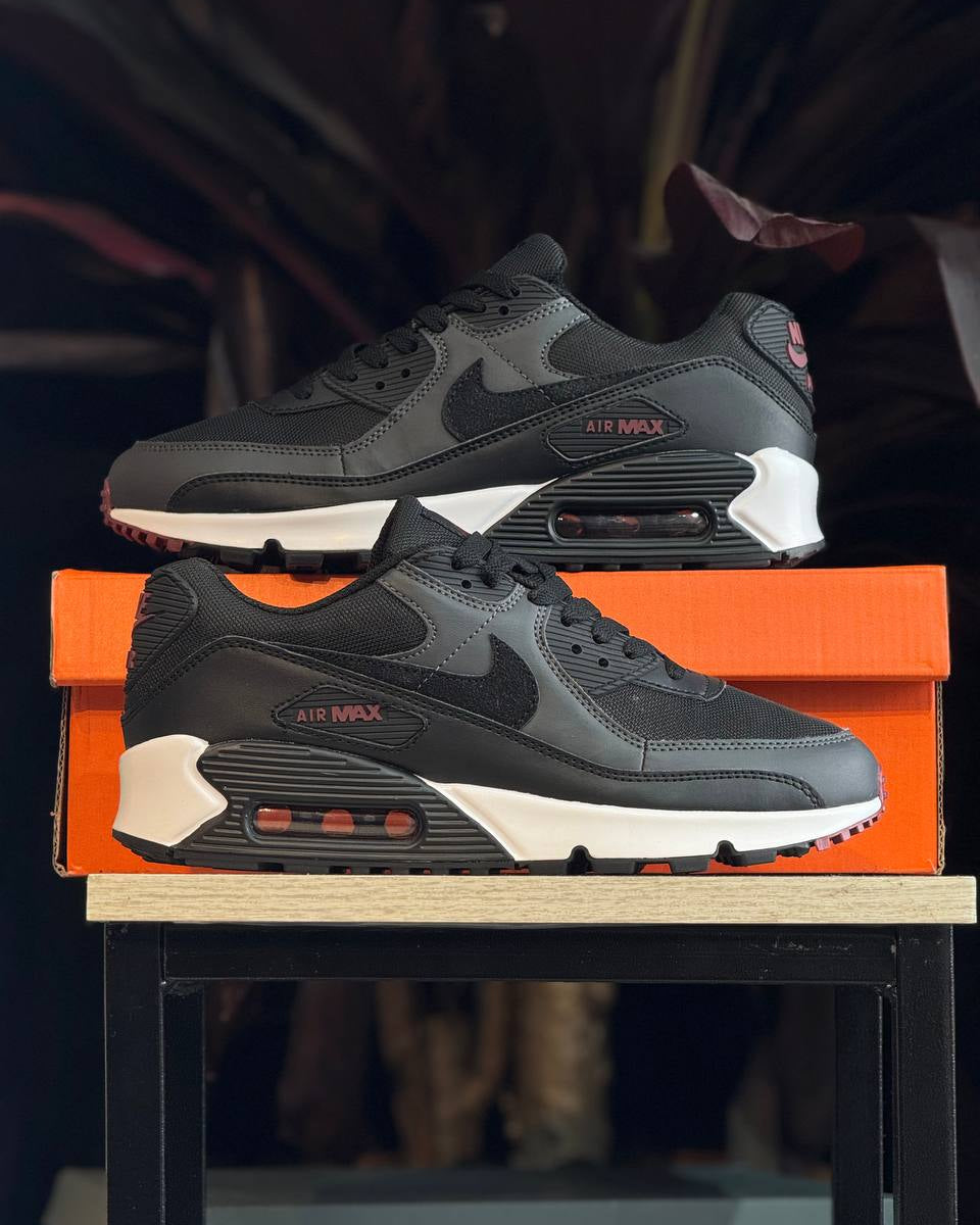 Nike Air Max 90 – Black/Anthracite/Pink Foam