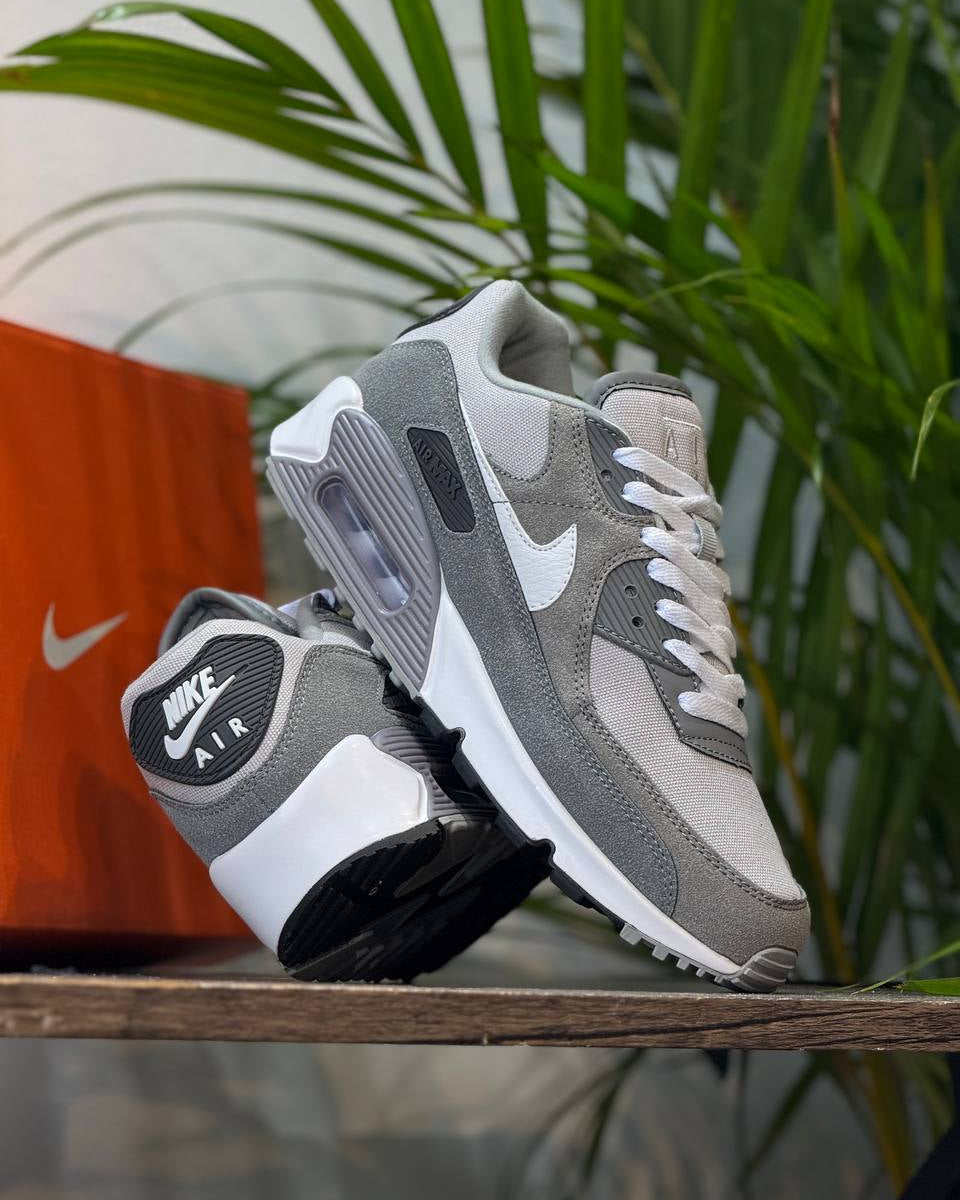 Nike Air Max 90 – Gris Triple (Grey/White/Anthracite)