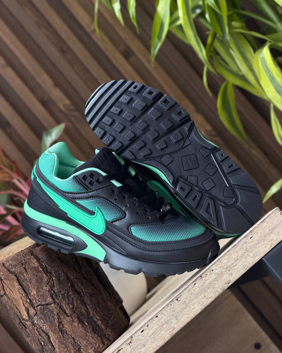 Nike Air Max BW “Black Emerald”