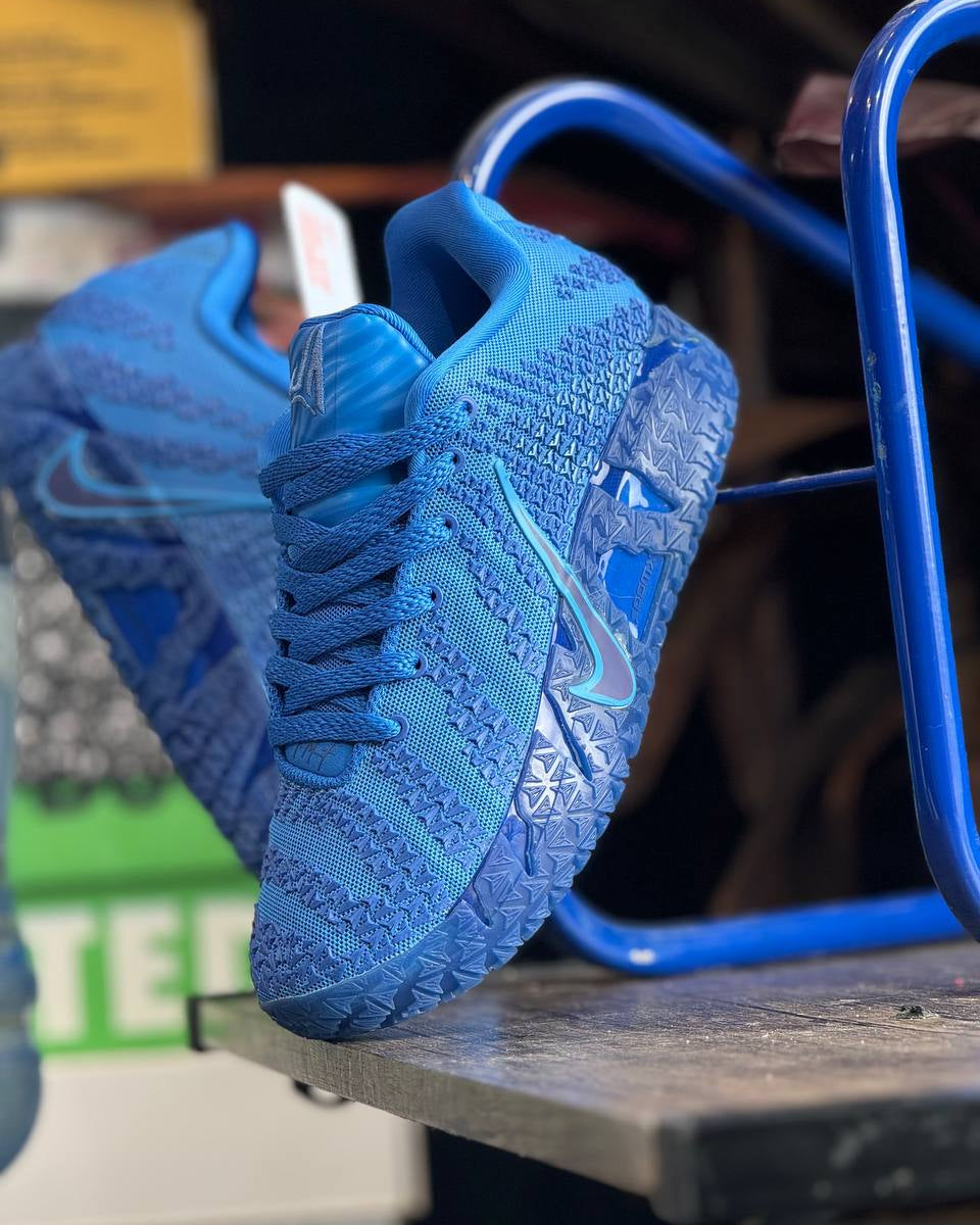 Nike LeBron 21 Low “Blue Ice