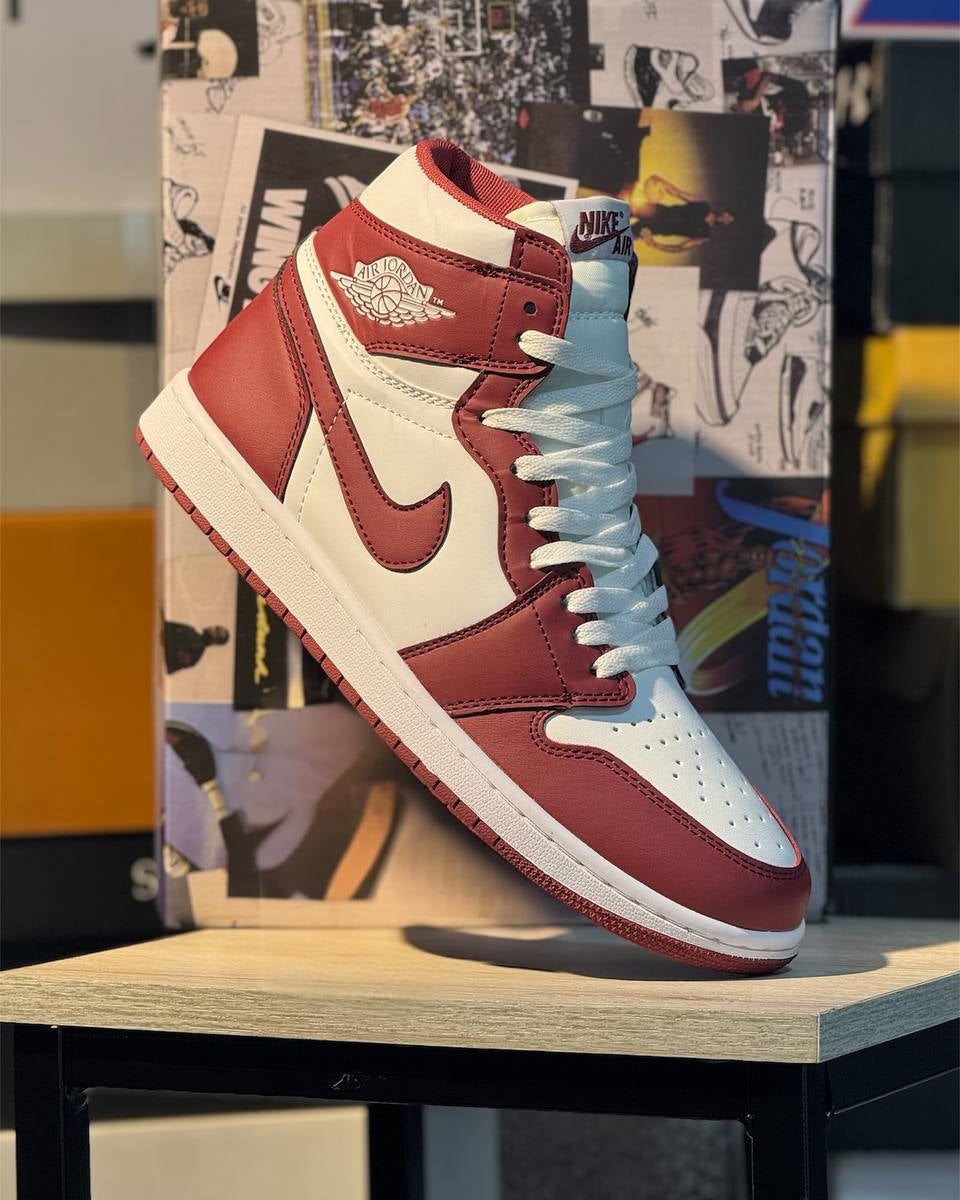 Air Jordan 1 High OG “Team Red / White”