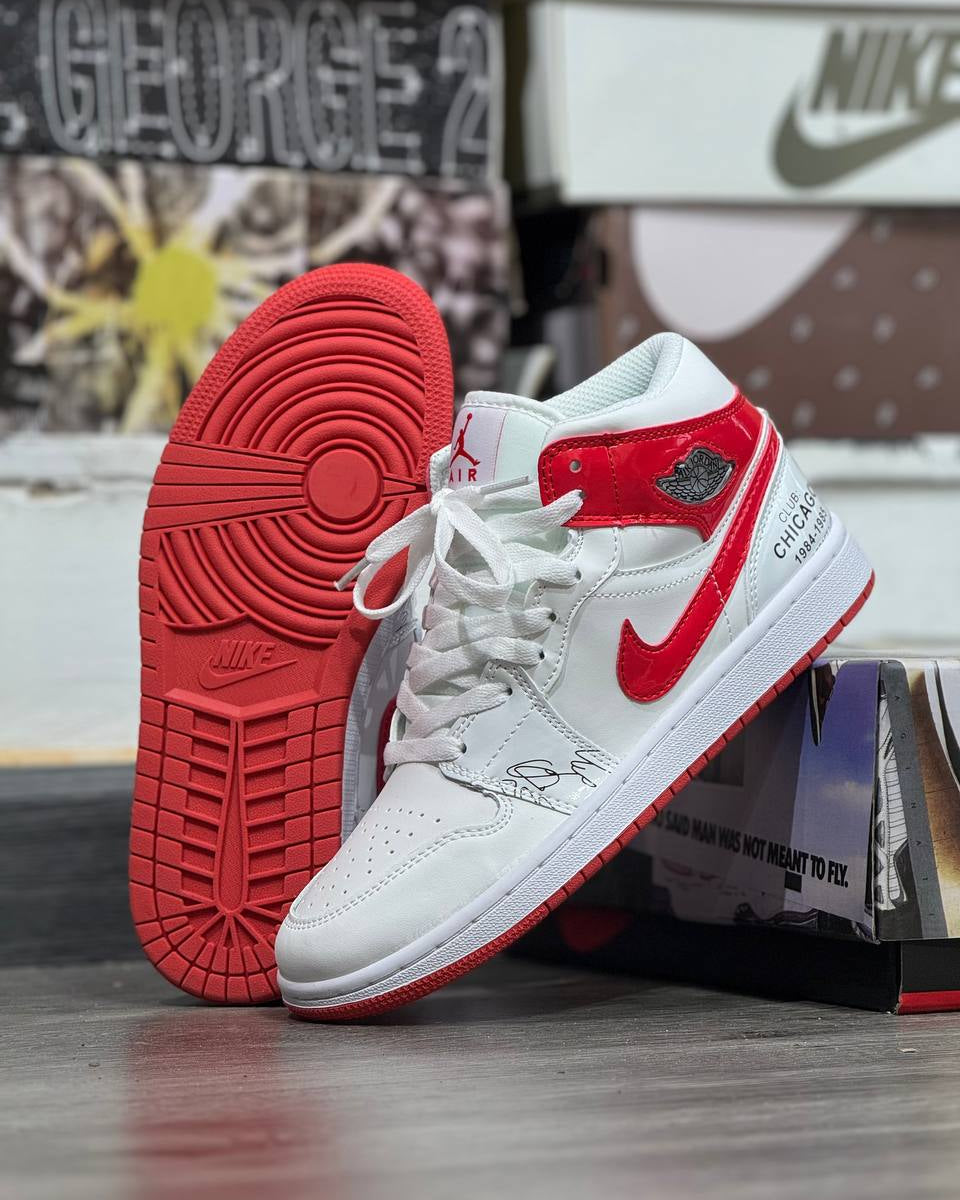 Air Jordan 1 Mid “Chicago Club 1984–1985”