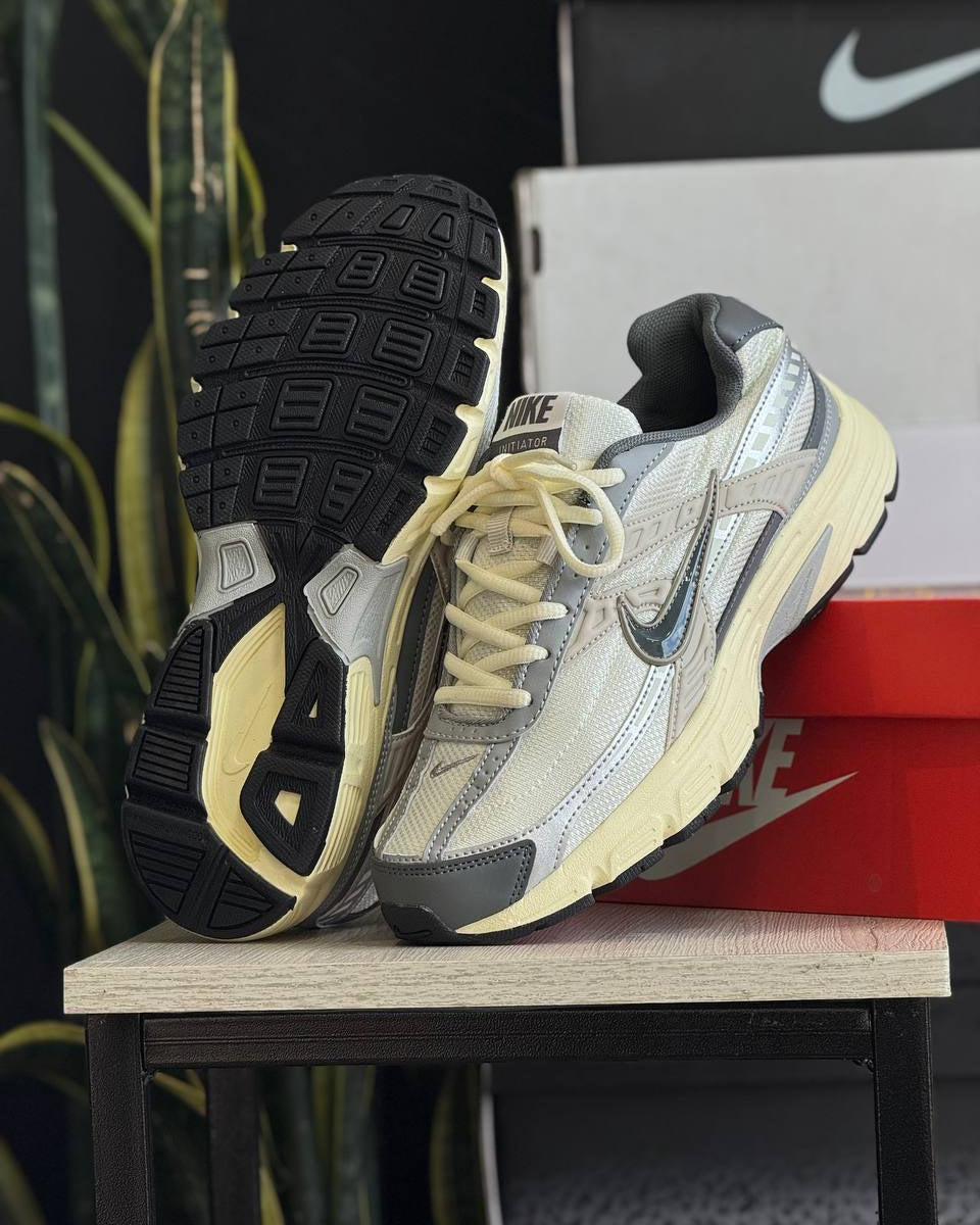 Nike Initiator – Cream Grey / Vintage Edition