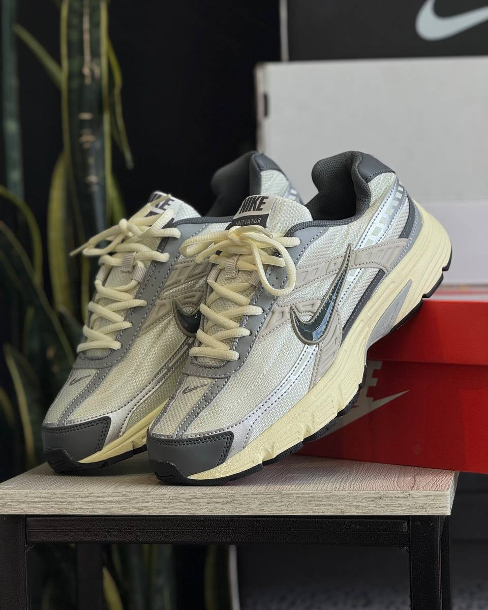 Nike Initiator – Cream Grey / Vintage Edition