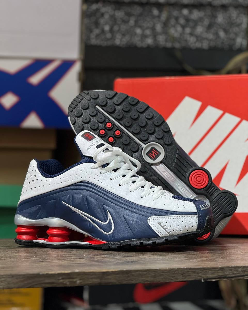 Nike Shox TL4 – Edición Blanco, Azul Marino y Rojo