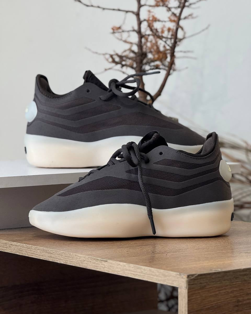 Adidas Yeezy 700 V3 “Black Cream”