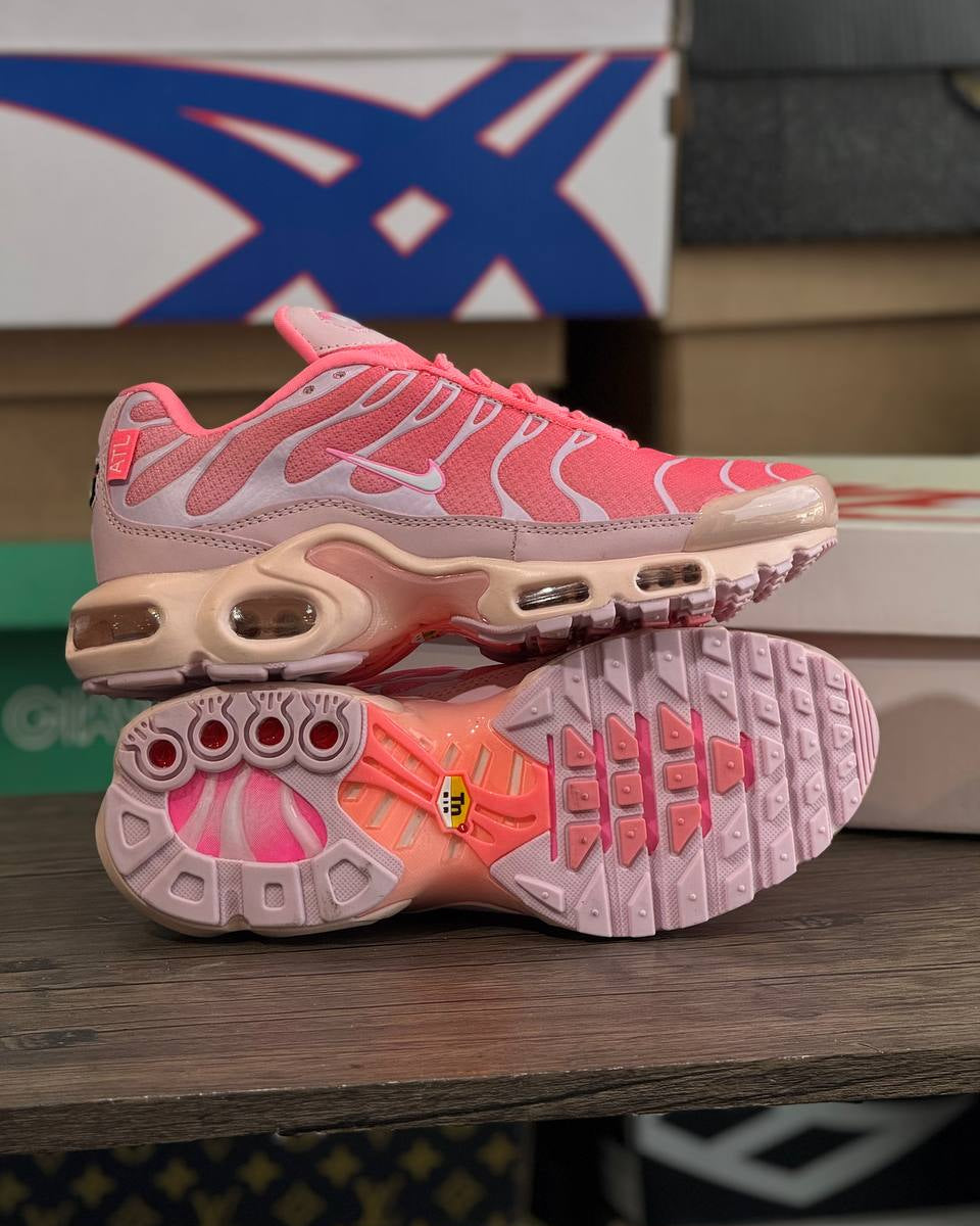Nike Air Max Plus TN (Rosa/Coral Glow)