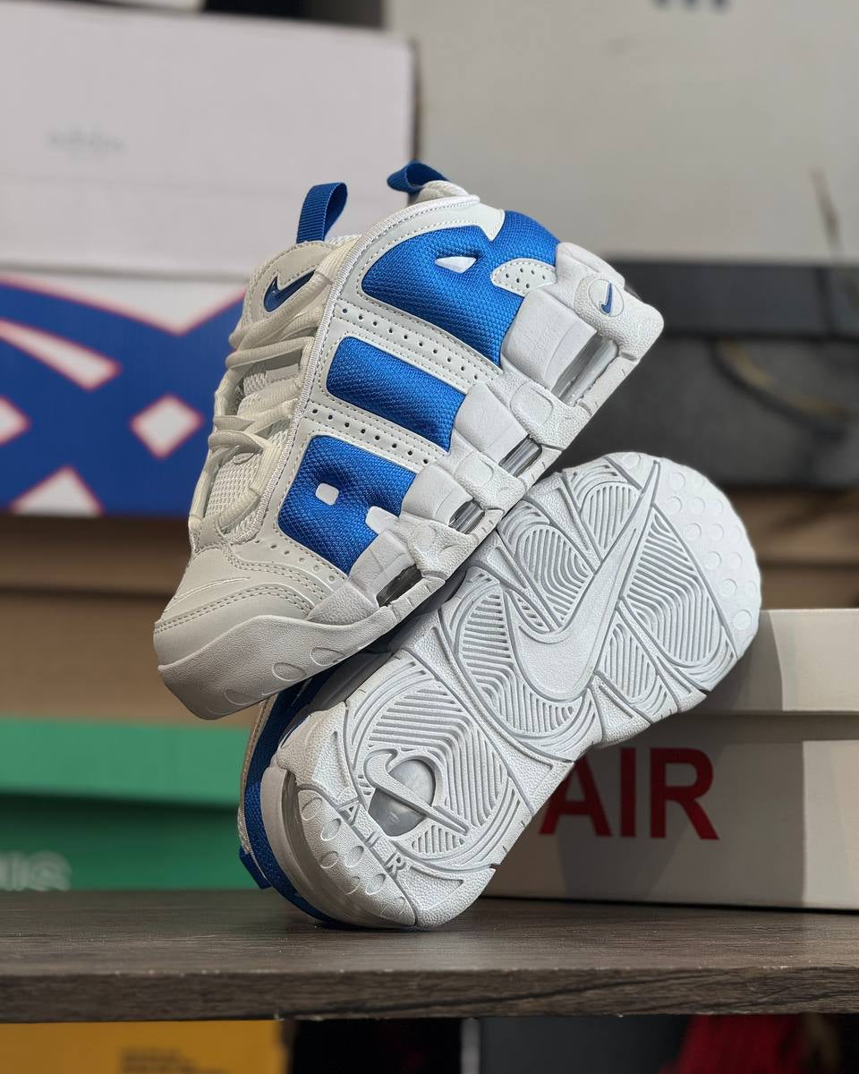 Nike Air More Uptempo – Blanco & Azul Royal