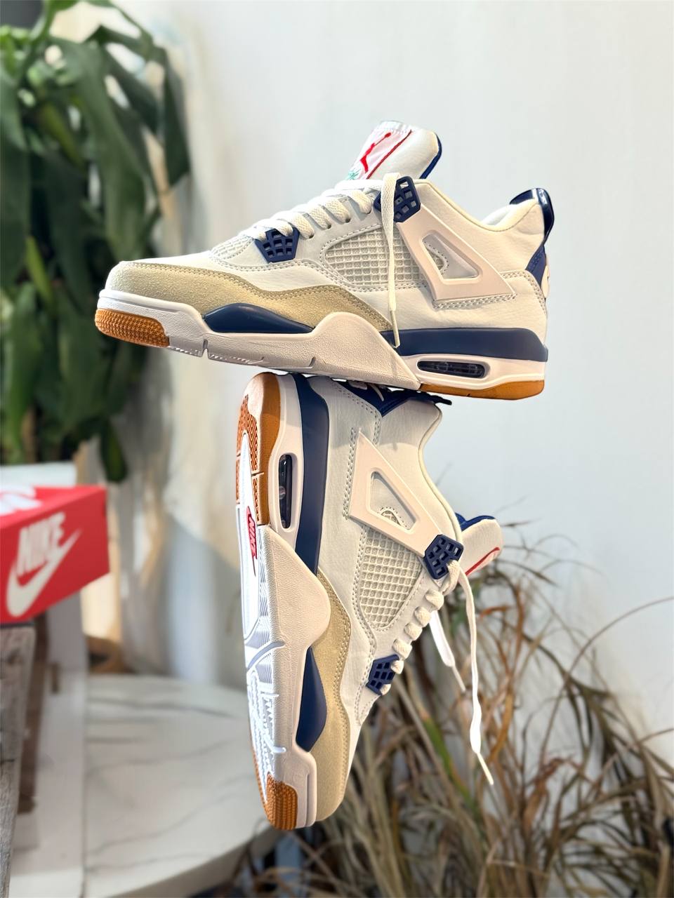 Jordan 4 Retro "Midnight Navy Sail