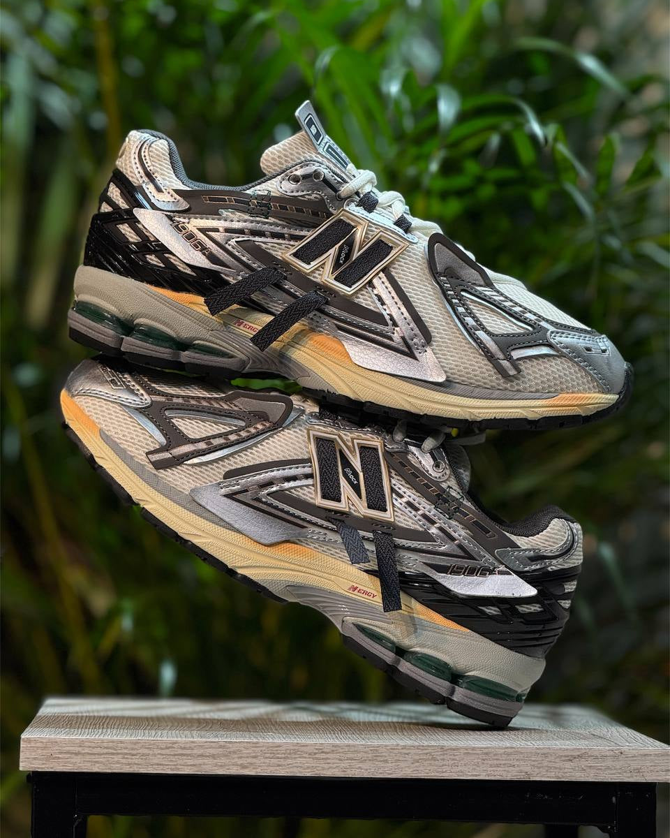 New Balance 1906R "Metallic Silver/Black"