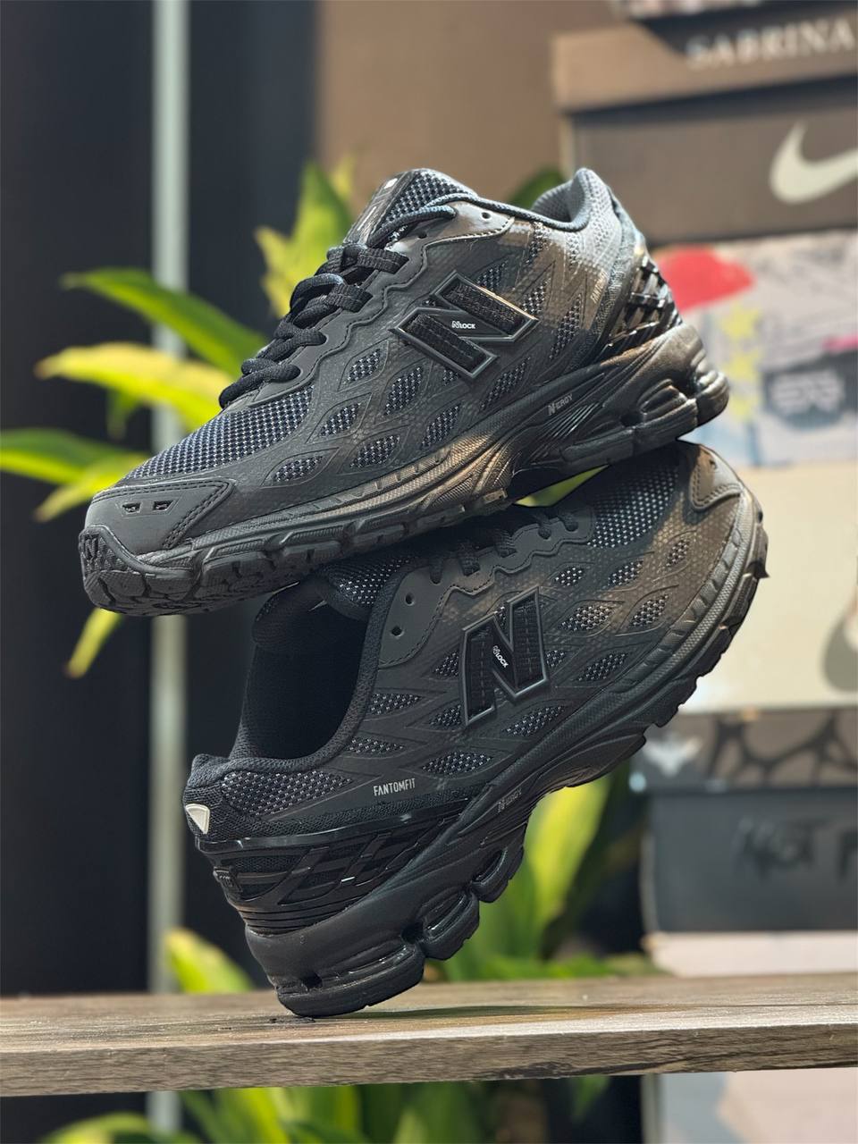 New Balance 1906B Triple Black