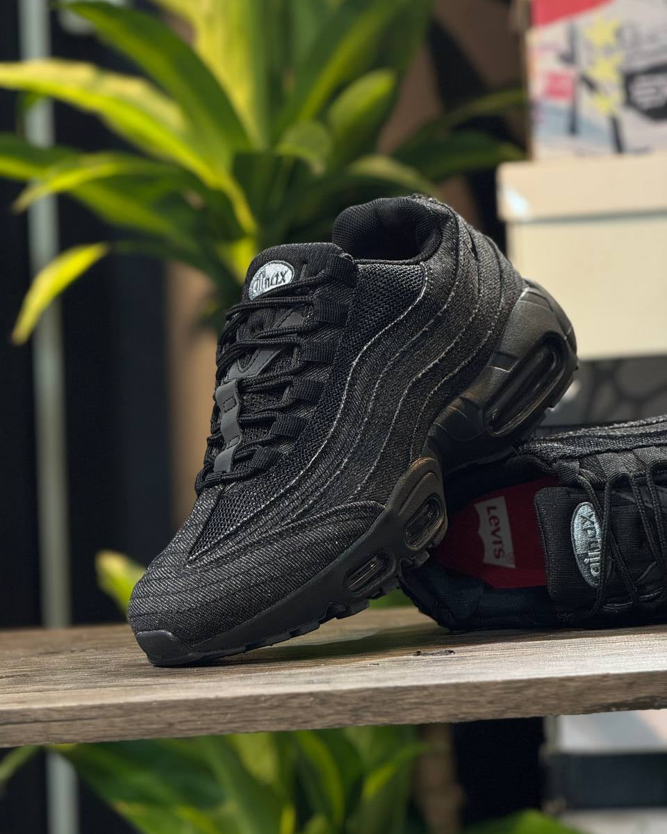 Combo Black Edition – Air Max 95 Triple Black