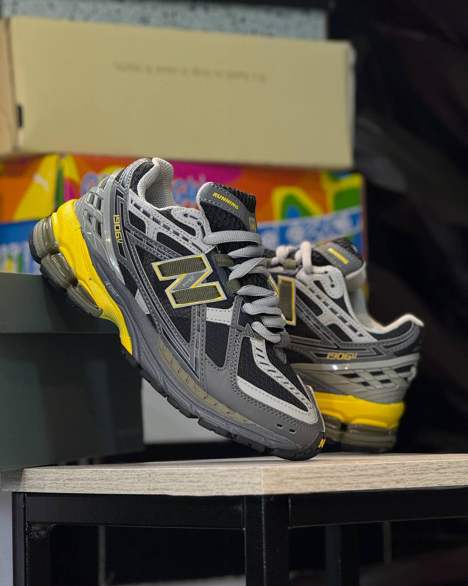 New Balance 1906D