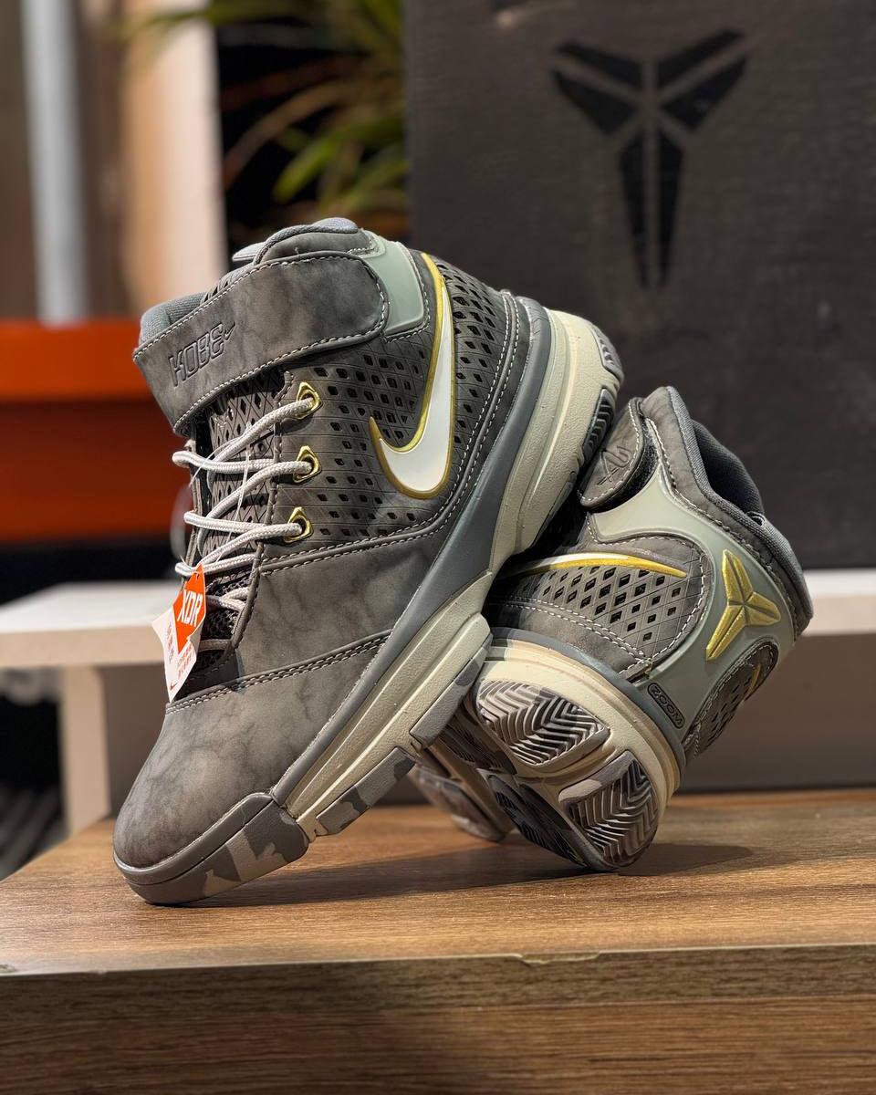 Nike Kobe 1 Protro "Grey/Gold"