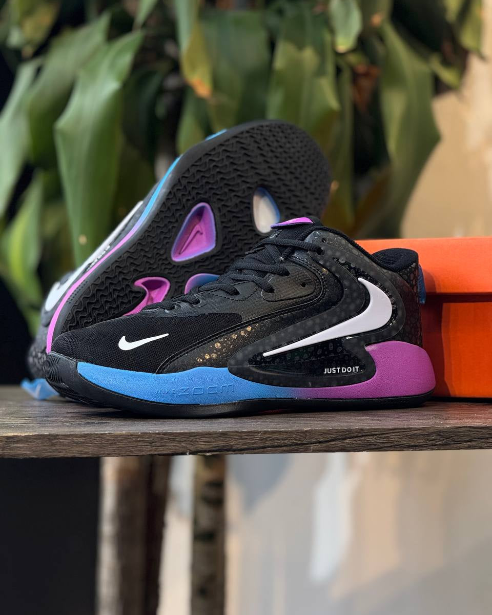 Nike Air Zoom Crossover