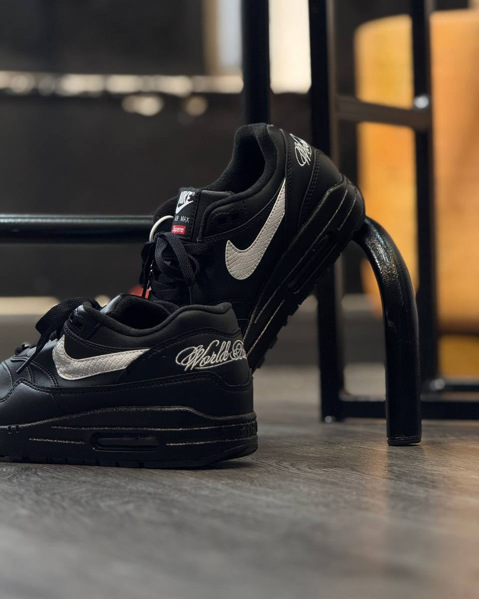 Nike Air Max 1 Supreme World Famous