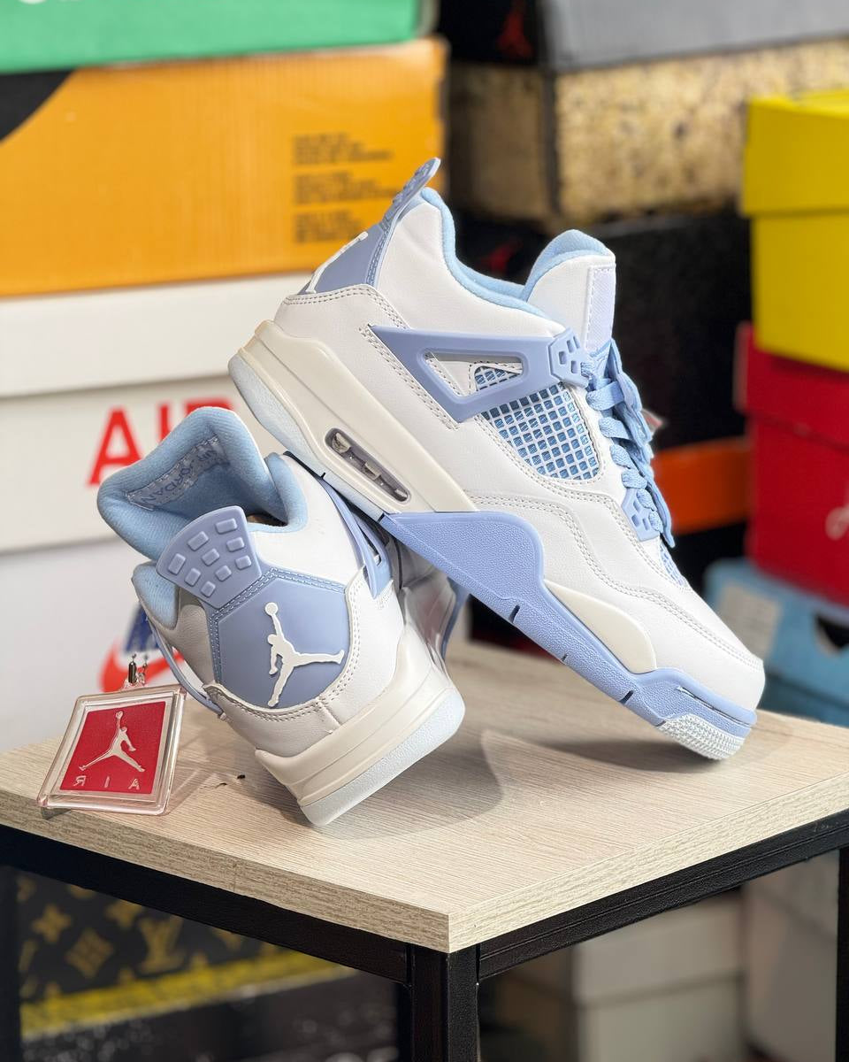 Jordan 4 Retro University Blue