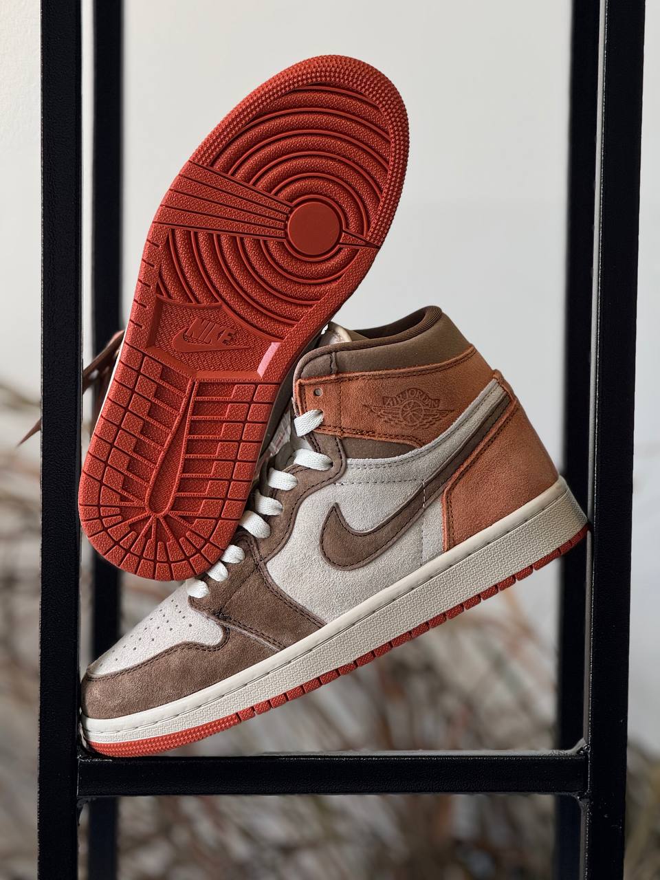 Air Jordan 1 Mid Rust Shadow / Rust Brown Suede
