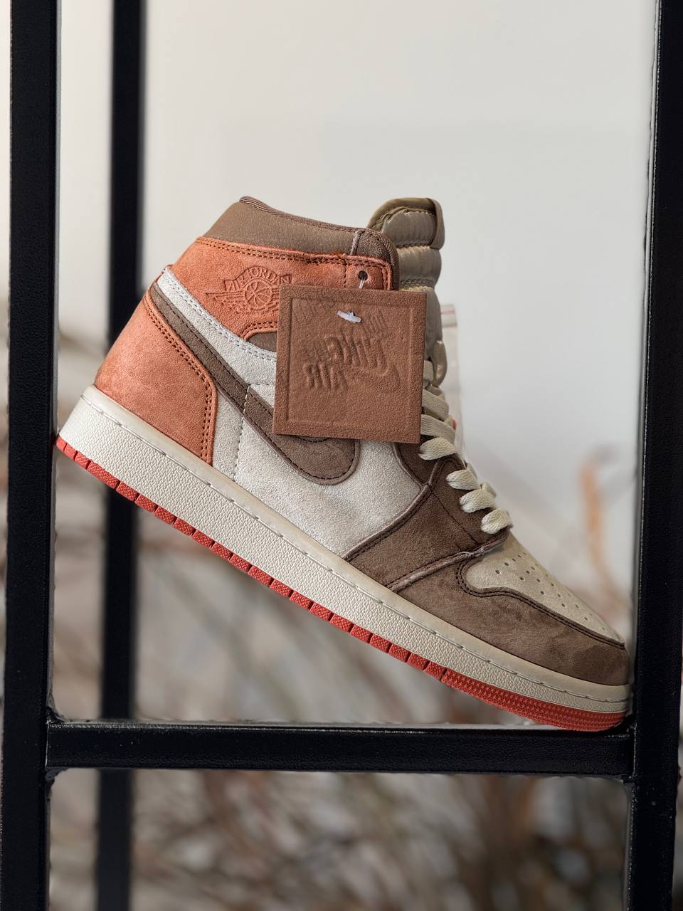 Air Jordan 1 Mid Rust Shadow / Rust Brown Suede