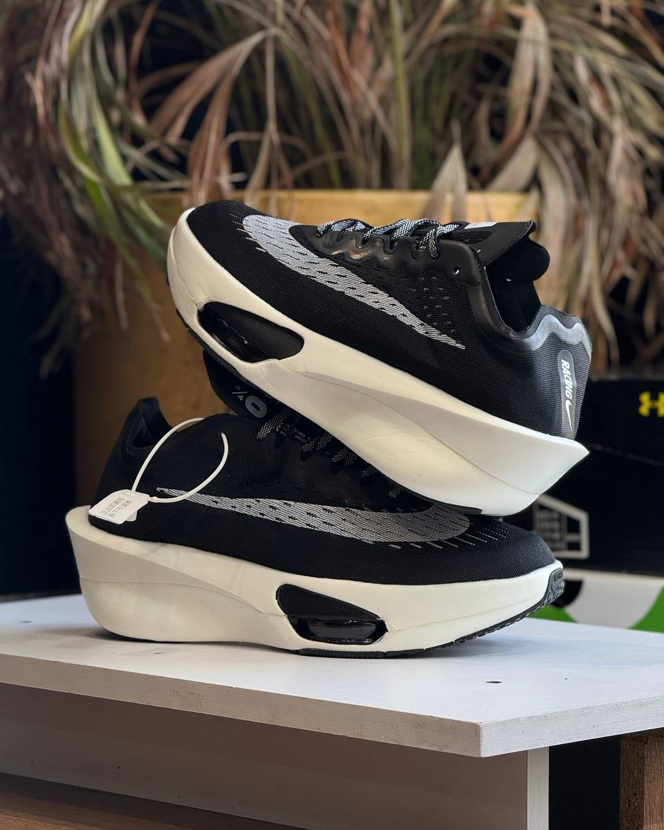 Nike ZoomX Vaporfly Next% 3 – Black/White Edition