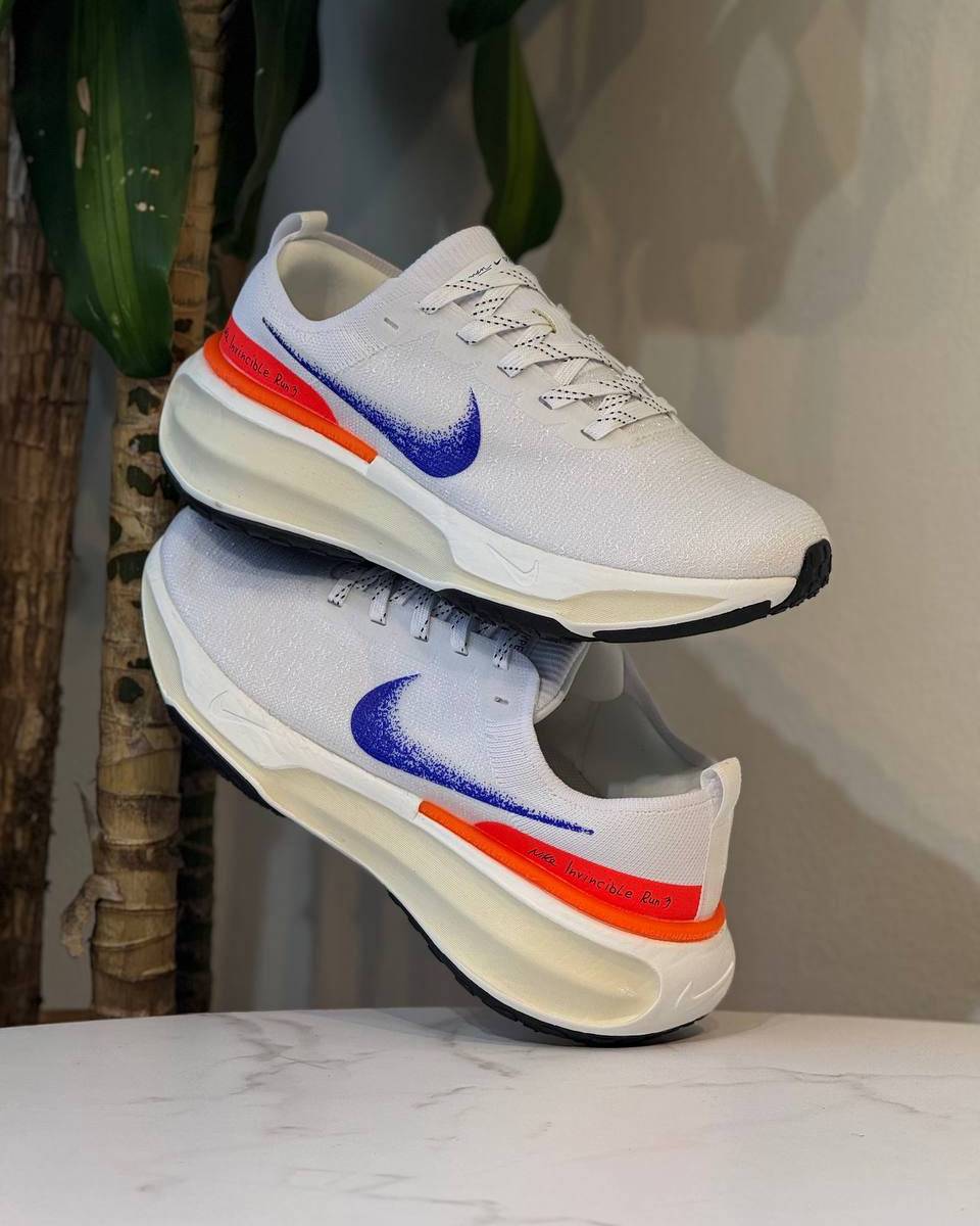 Nike ZoomX Invincible Run 3 – Blanco / Azul / Naranja