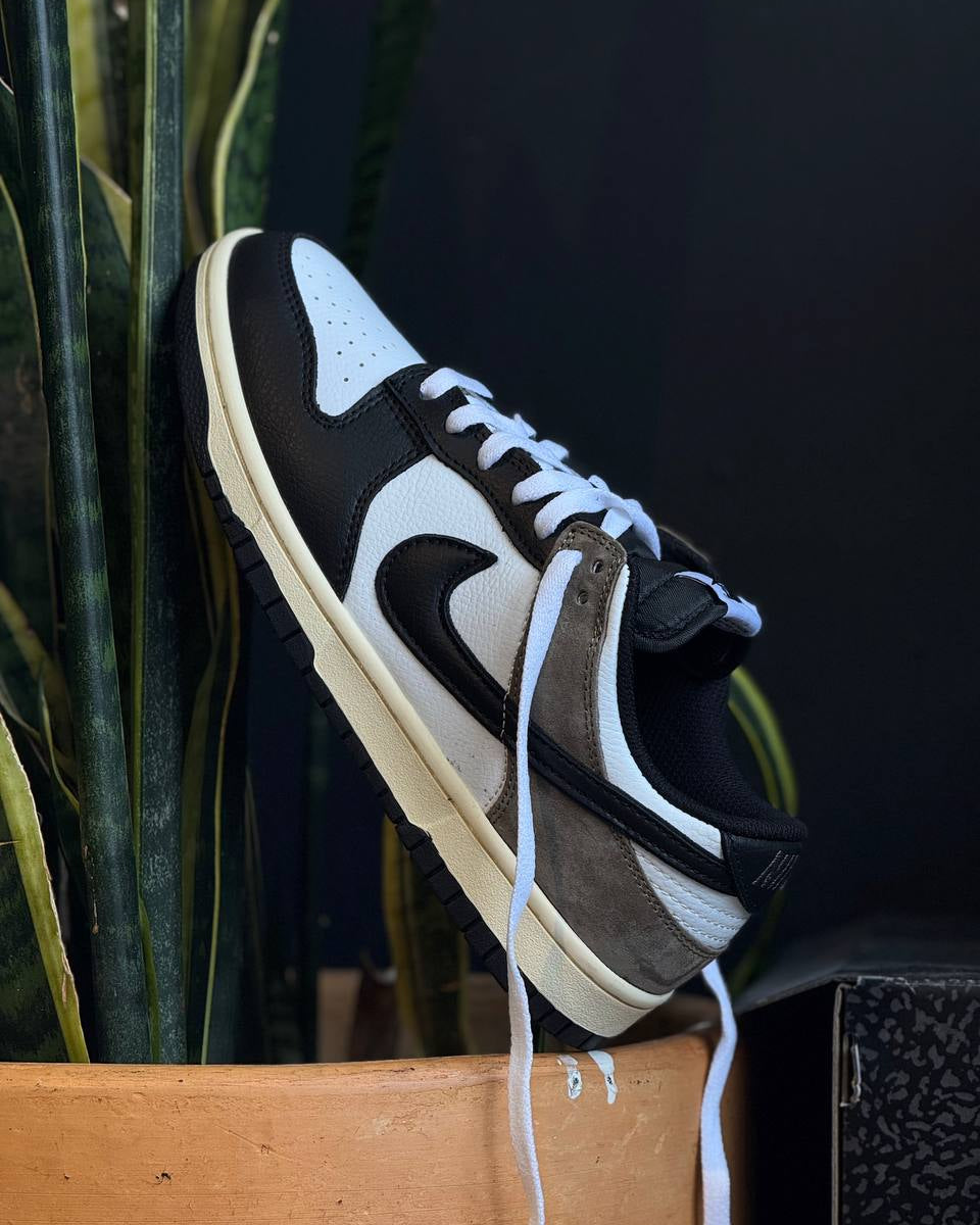 Nike Dunk Low "Shadow Brown / Black"