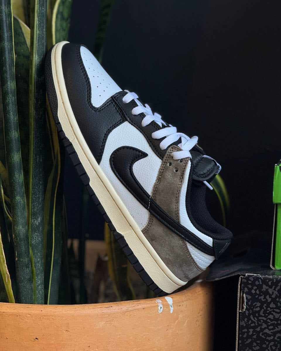 Nike Dunk Low "Shadow Brown / Black"