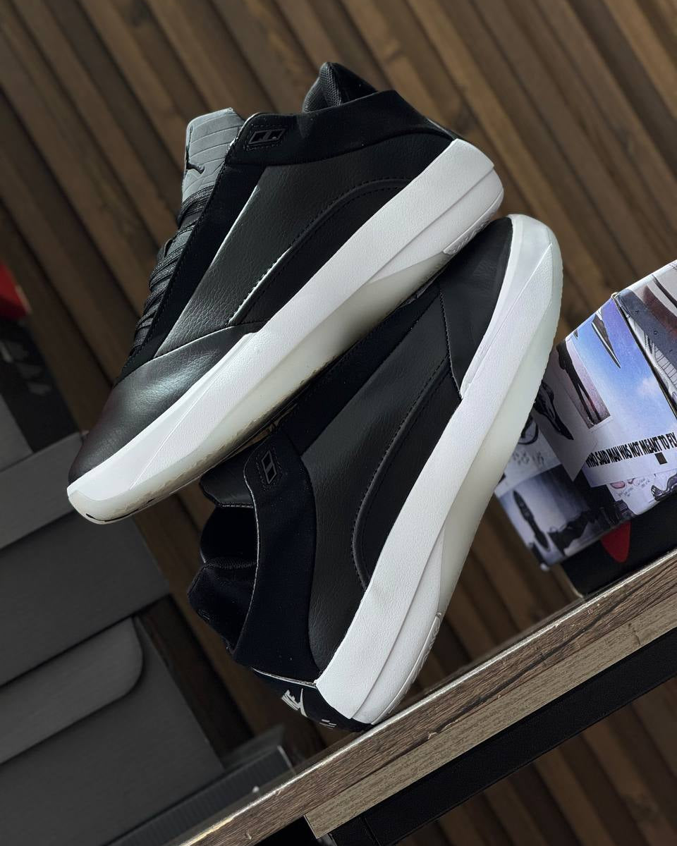 Air Jordan 40 Black / White