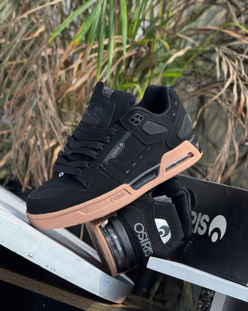 Osiris Peril Black Black Gum