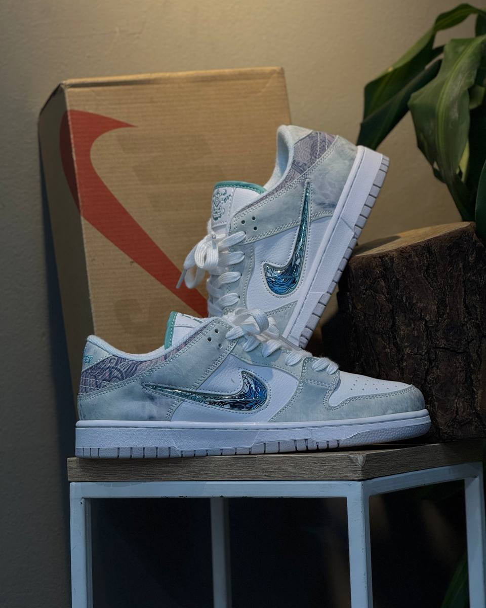 Nike SB Dunk Low Year of the Dragon