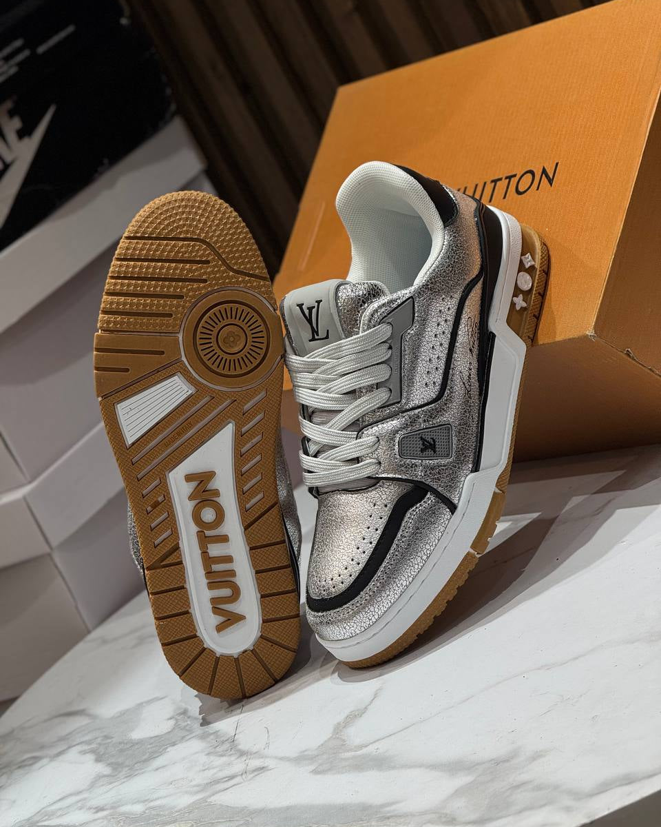Louis Vuitton LV Trainer Sneaker Silver / Black / Gum