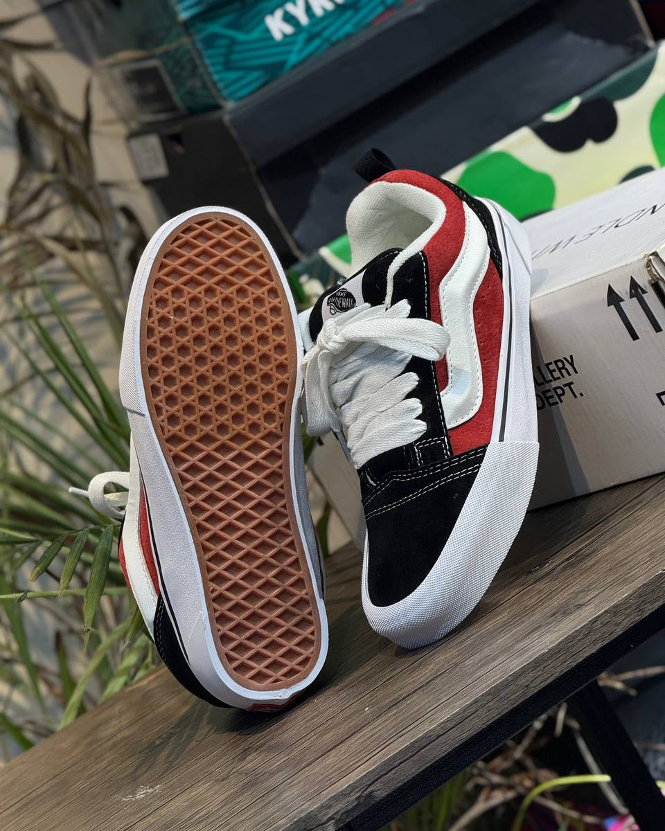 Vans Knu Skool Black / Red / White