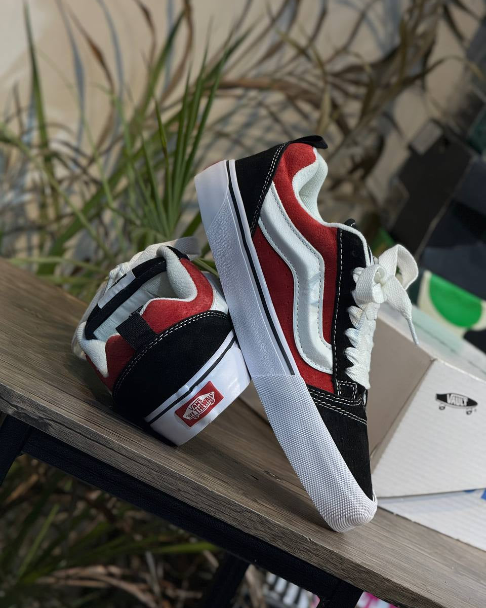 Vans Knu Skool Black / Red / White