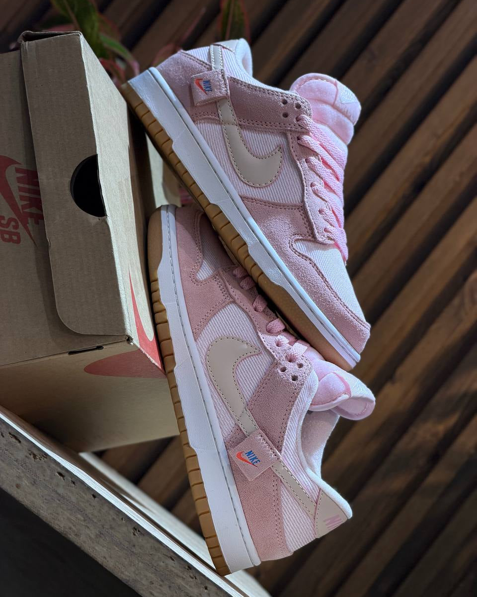 Nike Dunk Low SE WMNS “Teddy Bear”