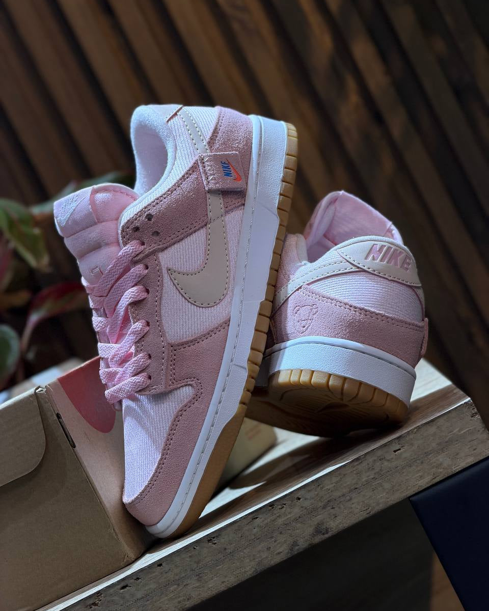 Nike Dunk Low SE WMNS “Teddy Bear”