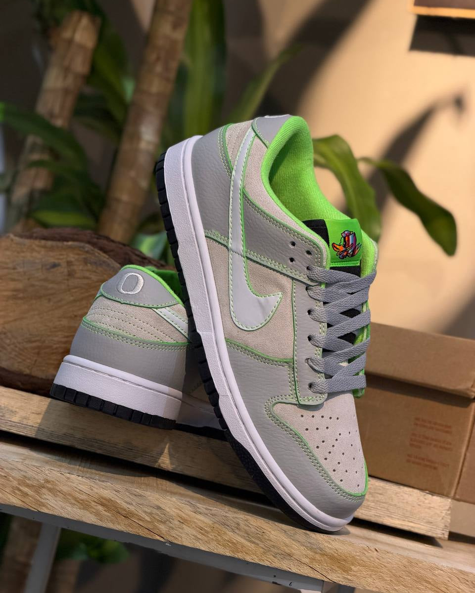 Nike Dunk Low “University of Oregon” PE