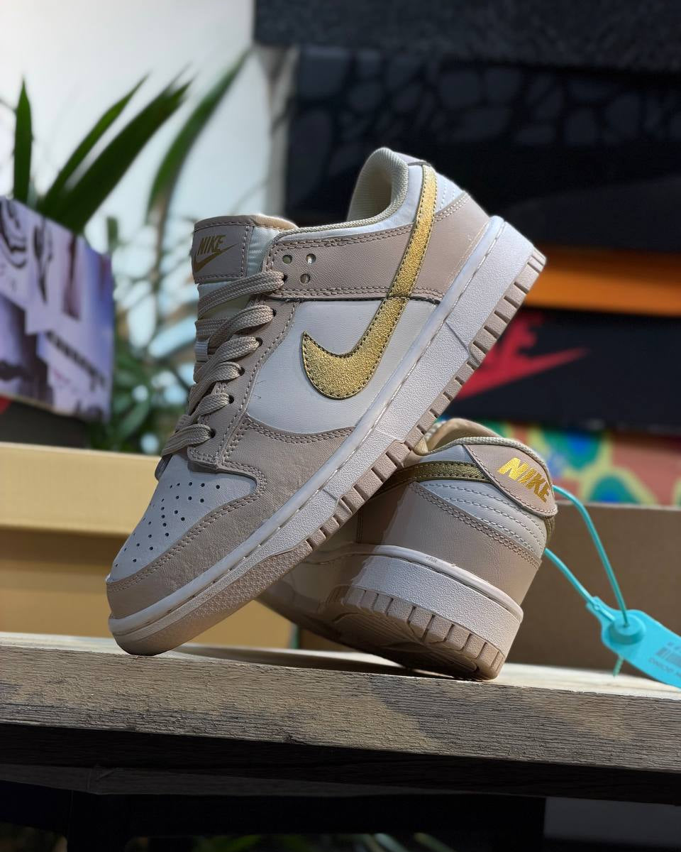 Nike Dunk Low WMNS “Phantom Metallic Gold”