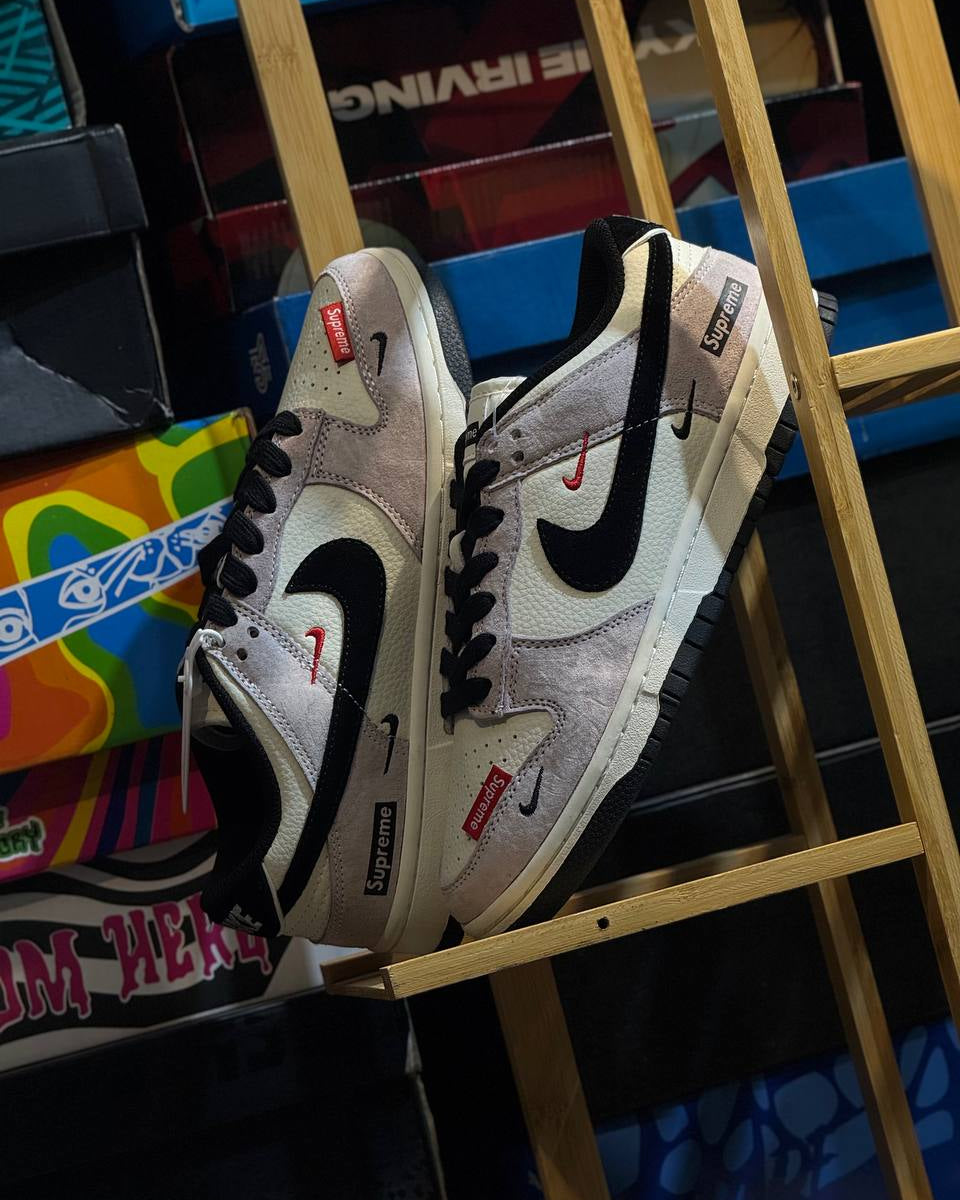 Nike SB Dunk Low x Supreme Rammellzee