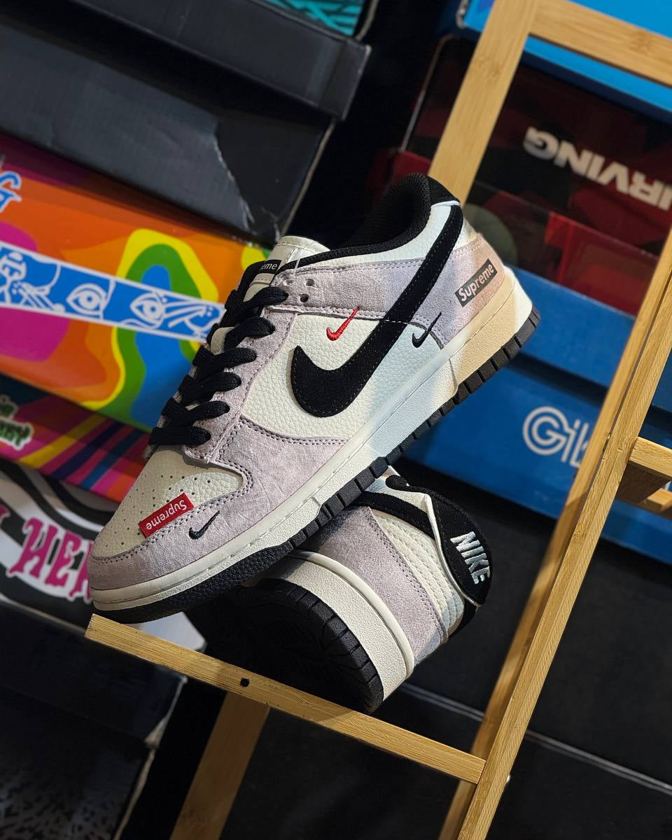 Nike SB Dunk Low x Supreme Rammellzee