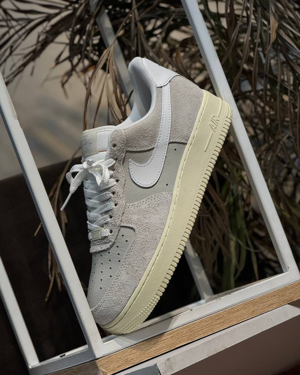 Nike Air Force 1 '07 LX Phantom/Summit White/Light Bone