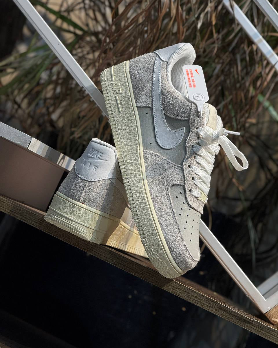 Nike Air Force 1 '07 LX Phantom/Summit White/Light Bone