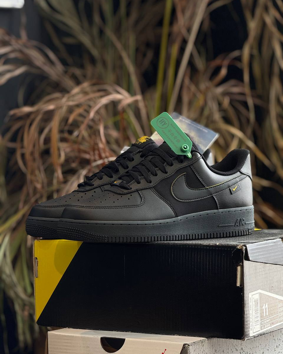 Nike Air Force 1 Black Utility